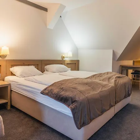 Krvavec Otel