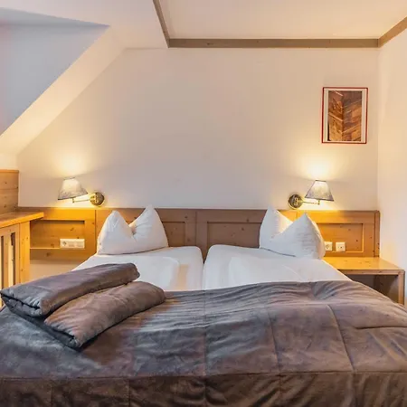 Otel Krvavec 3*